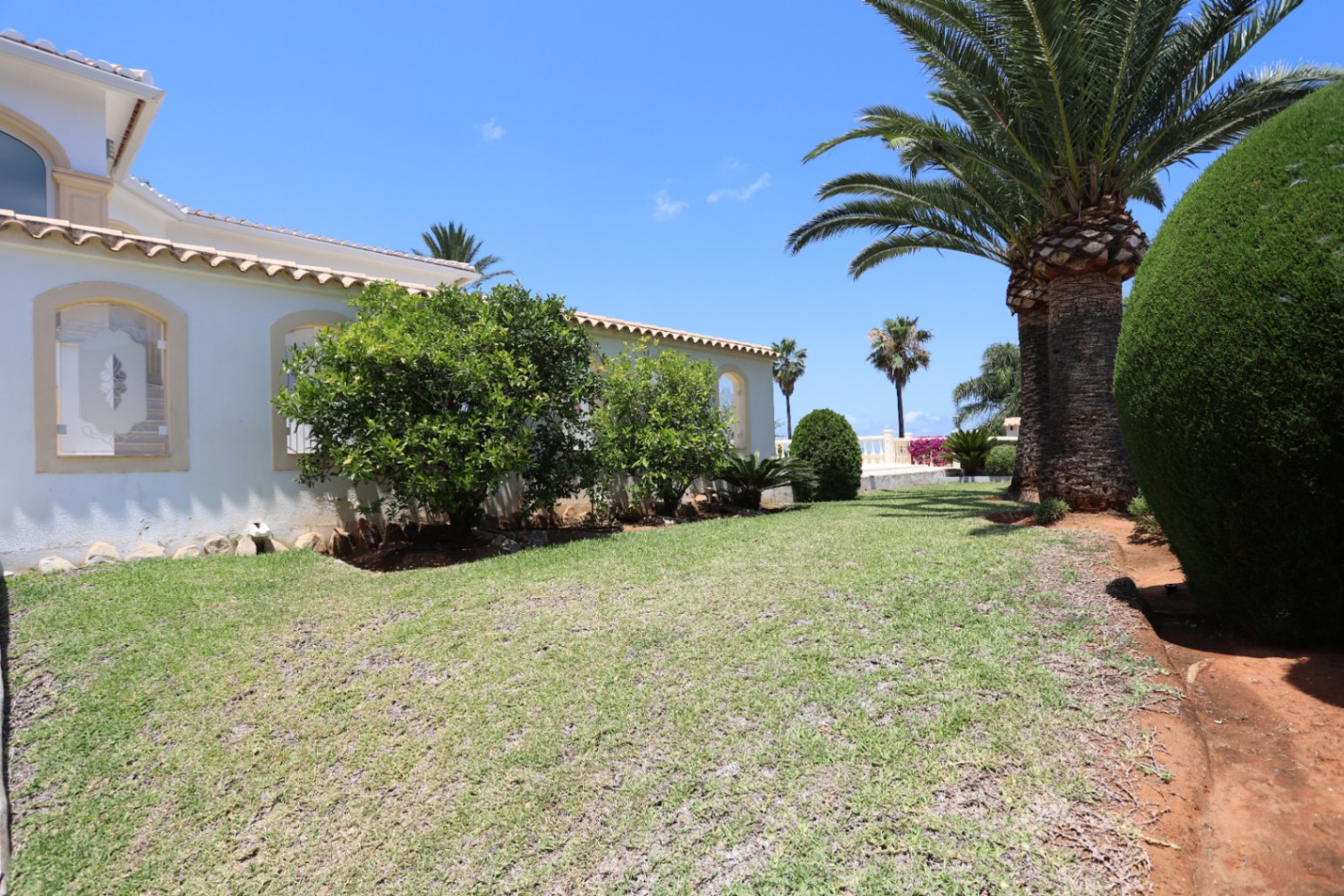 Villa impresionante, vistas al mar, apartamento independiente en Marquesa VI de Denia
