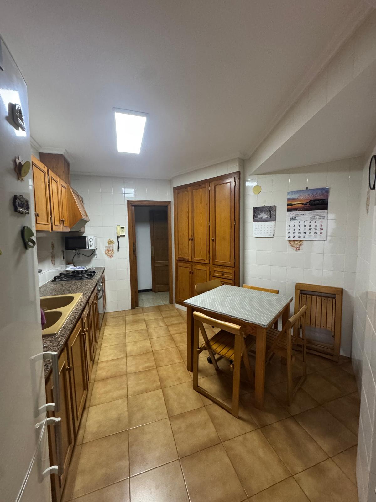 Piso en venta en Denia: 3 dormitorios y 2 baños