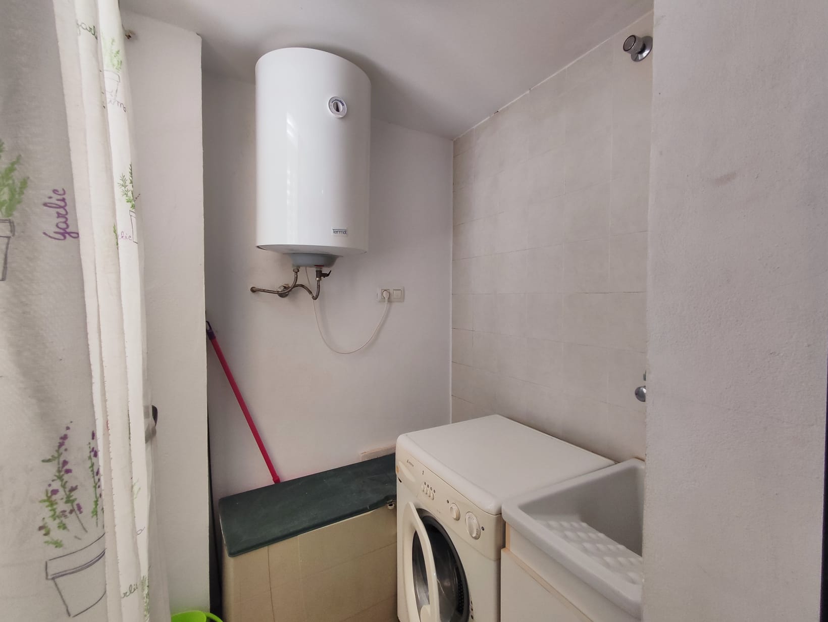 954 - Apartamento en planta baja con amplia terraza y excelentes zonas comunes en Dénia