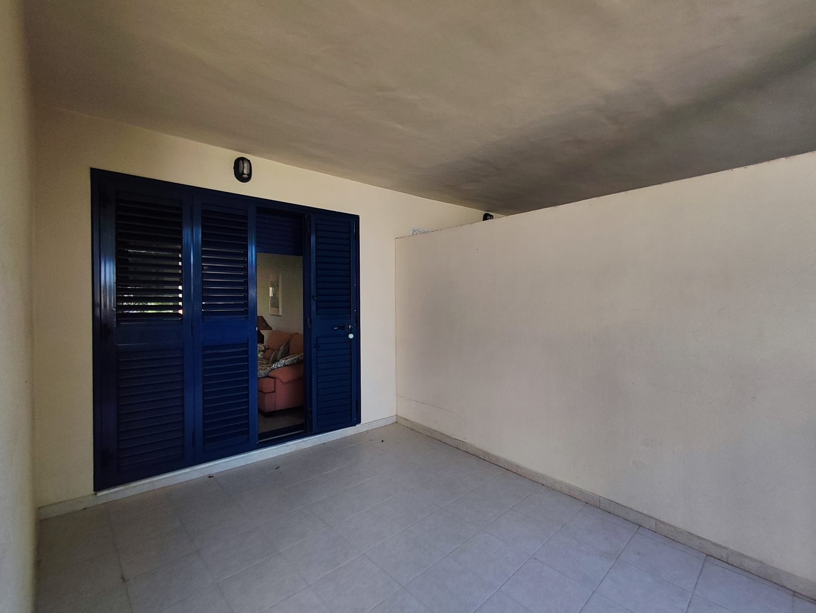 954 - Apartamento en planta baja con amplia terraza y excelentes zonas comunes en Dénia
