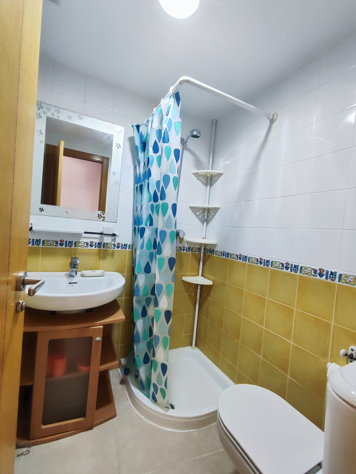 954 - Apartamento en planta baja con amplia terraza y excelentes zonas comunes en Dénia