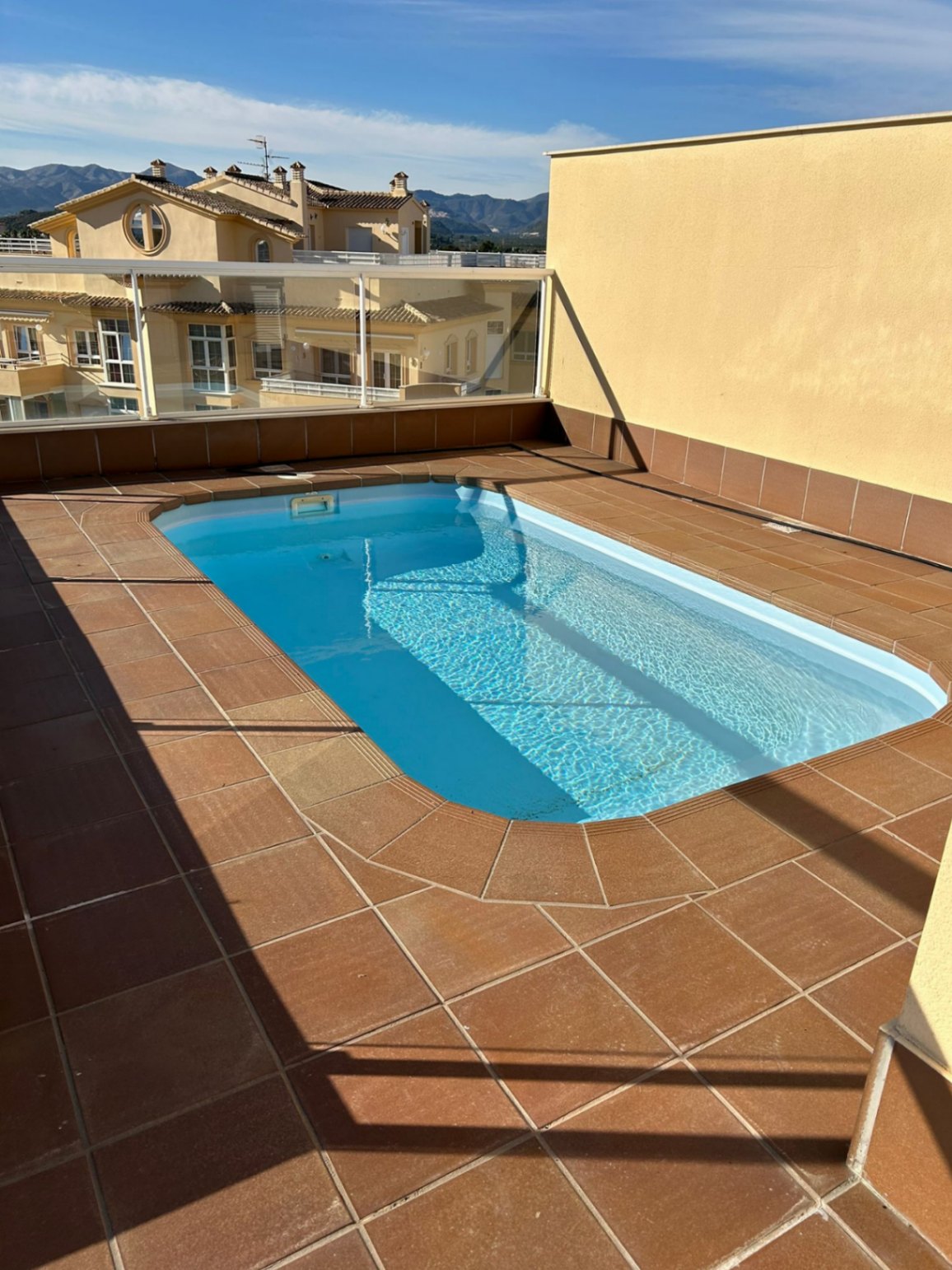 SUPER ATICO EN VENTA Oliva Nova Golf  Resort con piscina privada.