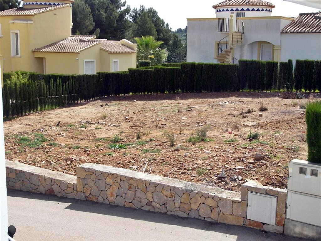 Grundstück mit Baugenehmigung im La Sella Golf Resort bei Denia