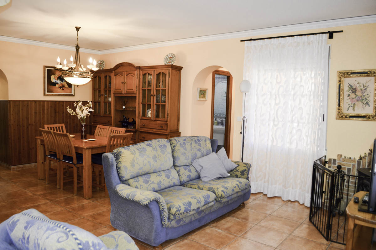 Luxury location - Villa in Las Rotas with sea views.